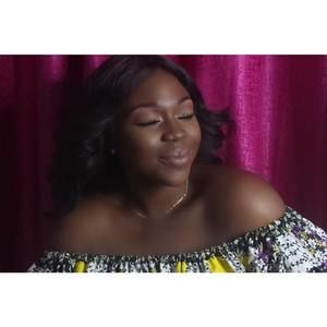 Meet your Posher, Busola